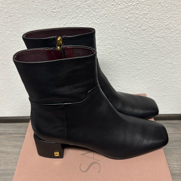 Franco Sarto Flexa Fabiene Bootie - Picture 5 of 9